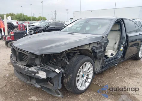 2014 BMW Alpina B7 из США, поврежденный, VIN WBAYE8C57ED134799